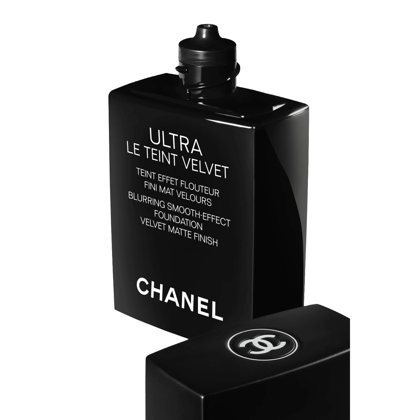 CHANEL ULTRA LE TEINT VELVET FOUNDATION 3