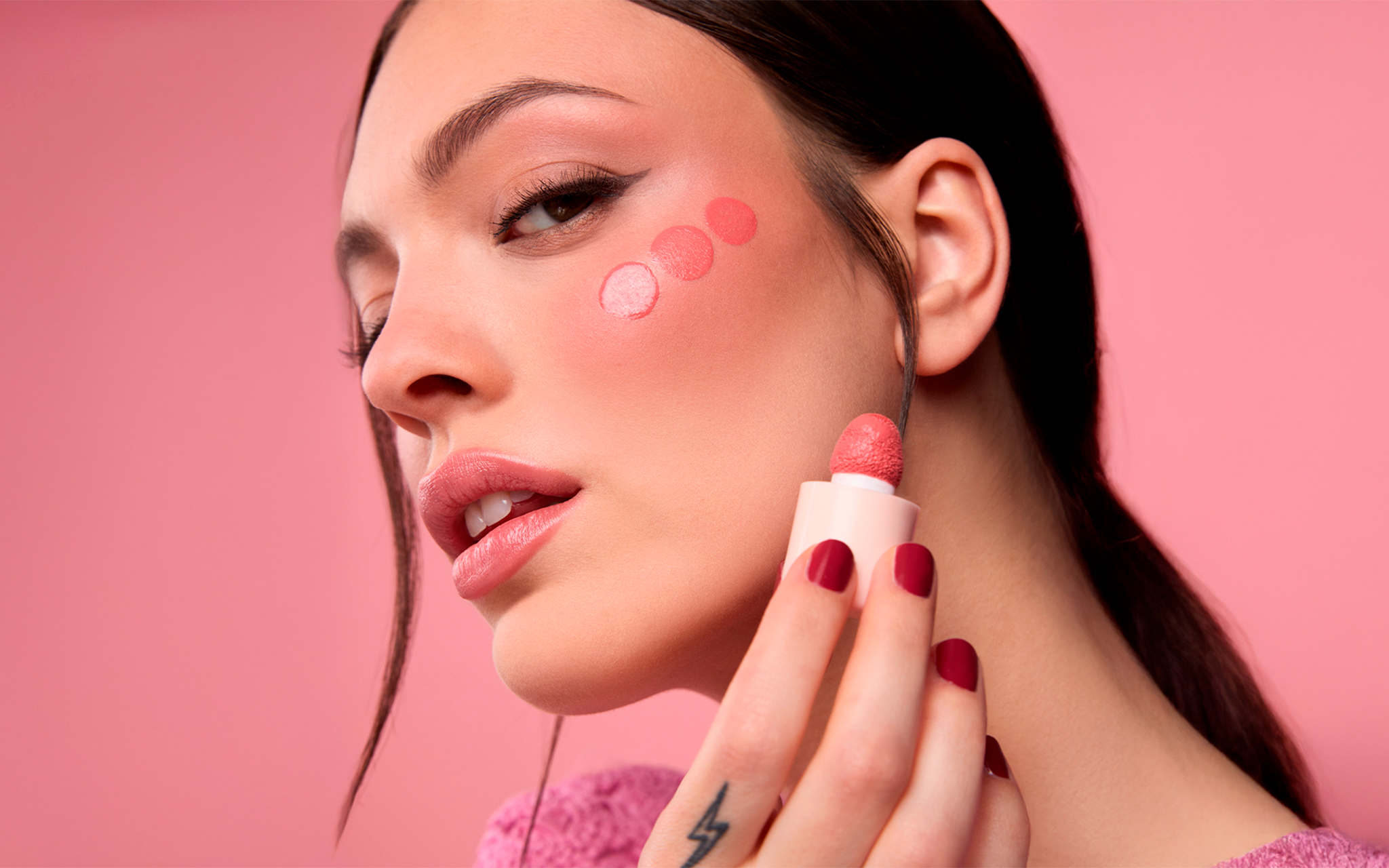 PUPA Wonder Me Shake Blush 2