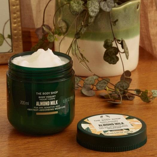 THE BODY SHOP Almond Milk Body Yogurt 2