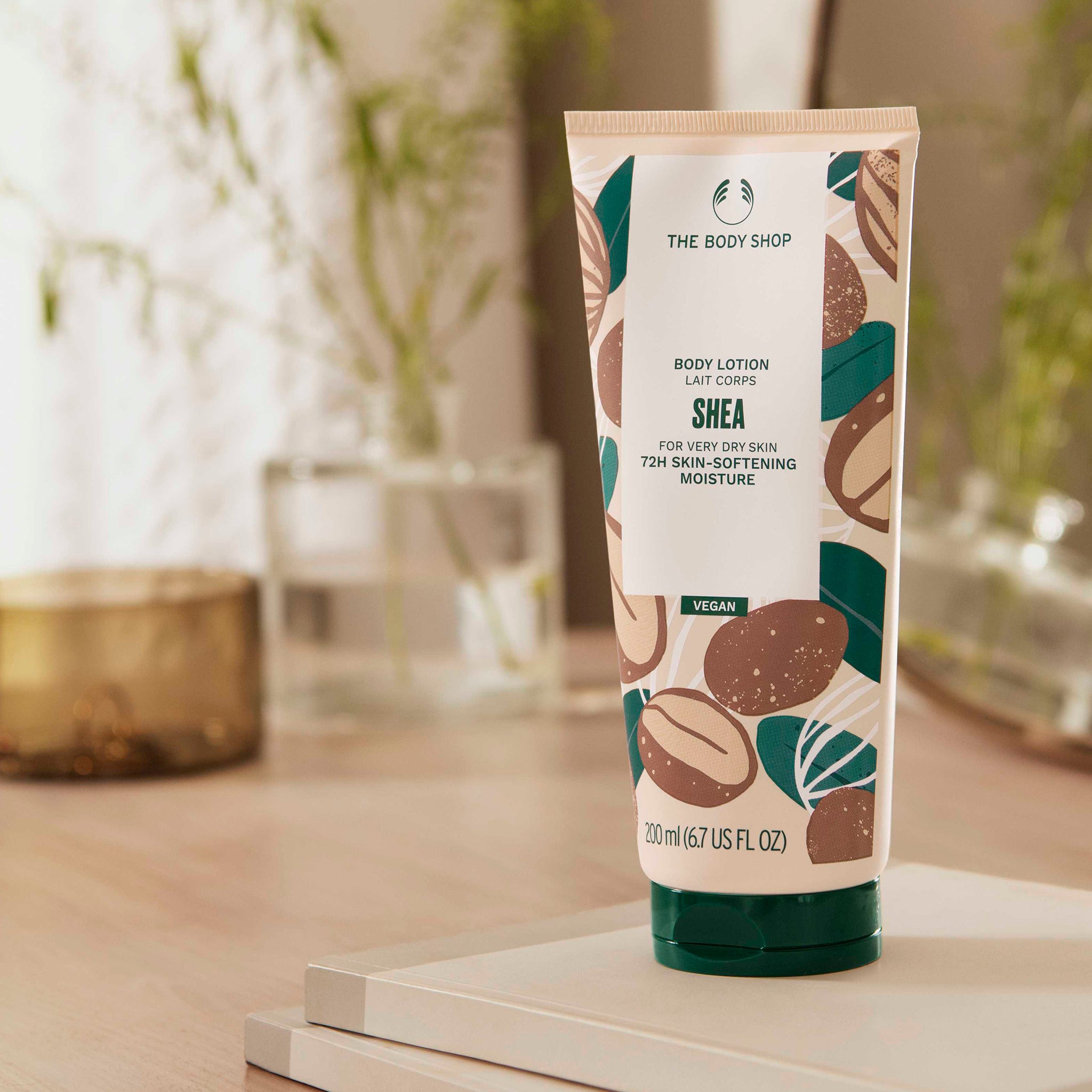 THE BODY SHOP Shea Body Lotion 2